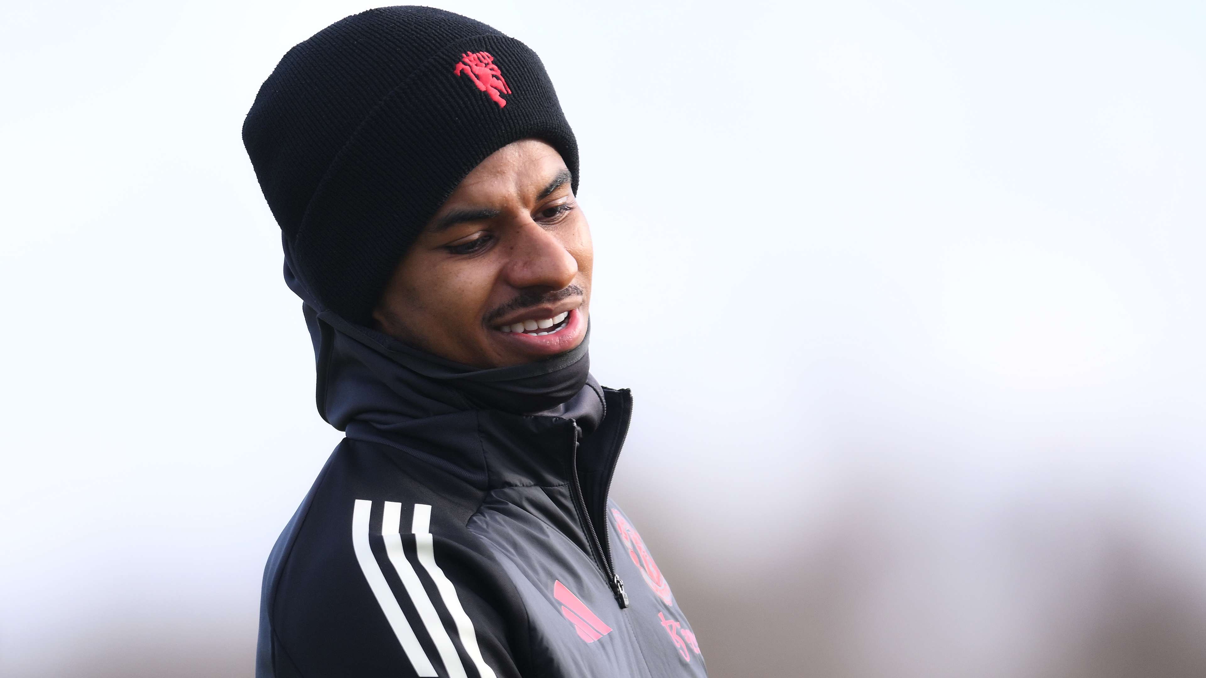 恒大足校首 恒大足校首